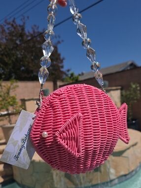 Tommy Bahama Pink Woven Fish Purse with Beaded Handle